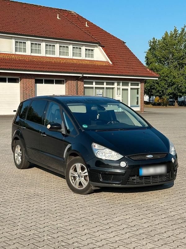 Schwarz Gebraucht 2009 Ford S-MAX S Van / Kleinbus | 4.000 € (Etwas zu teuer) - Bild 1/4