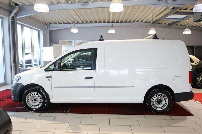 Używany VW Caddy Maxi 102 KM (75 kW) 2017 Biały Minivan