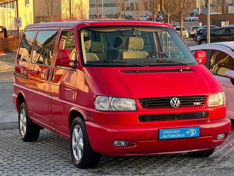 Second-hand VW T4 151 CP (111 kW) 1999 Roșu Van
