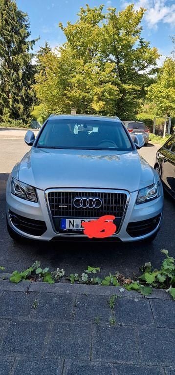 Silber Gebraucht 2008 Audi Q5 SUV | 9.999 € (Fairer Preis) - Bild 1/4