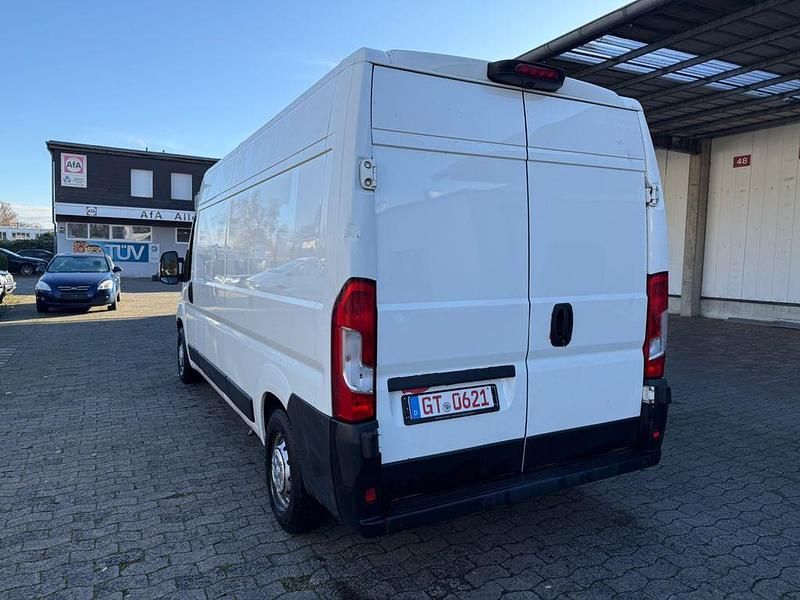 Gebraucht Peugeot Boxer 140 PS (102 kW) 2020 Weiß Van