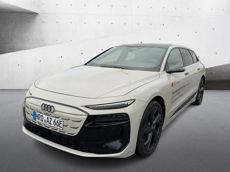 Second-hand Audi e-tron Performance 269 kW (367 CP) 2025 Bej SUV