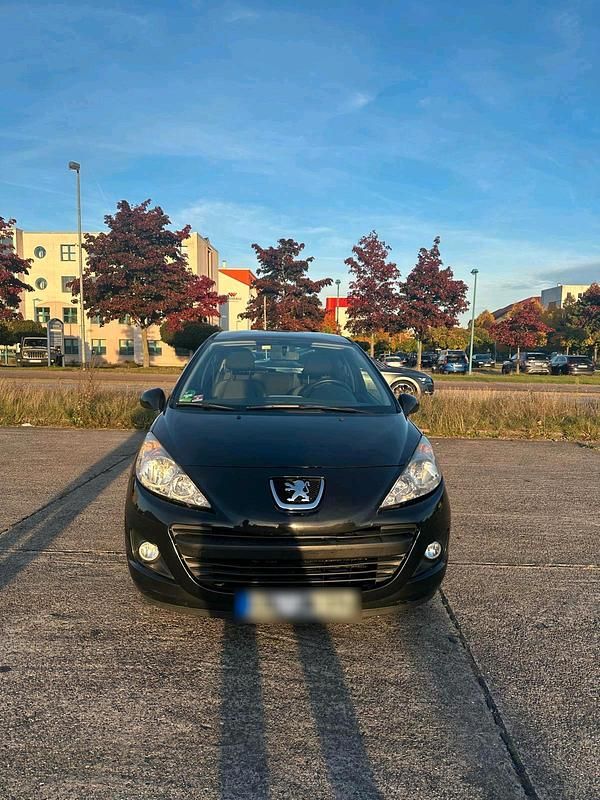 Schwarz Gebraucht 2010 Peugeot 207 Kleinwagen | 1.800 € (Superpreis) - Bild 1/4