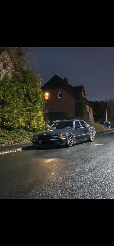 Gebraucht BMW 740 286 PS (210 kW) 1995 Schwarz Limousine