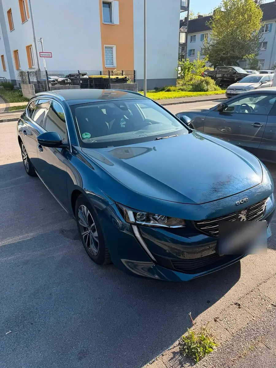 Gebraucht Peugeot 508 Allure 131 PS (96 kW) 2021 Blau Kombi