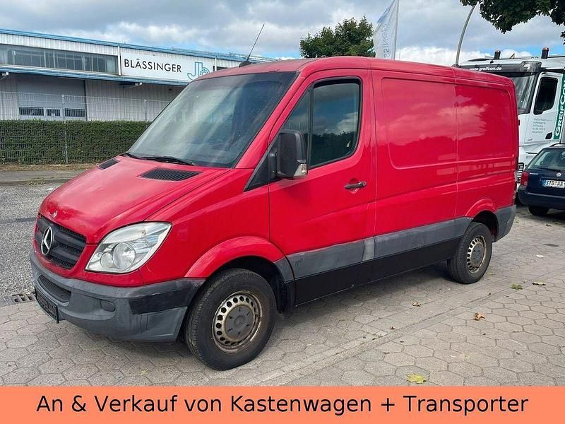 Rot Gebraucht 2009 Mercedes Sprinter Van | 3.850 € (Superpreis) - Bild 1/4