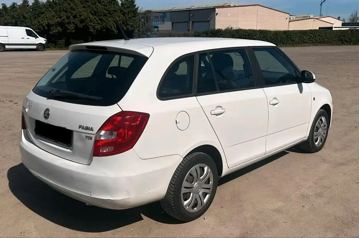 Brugt Skoda Fabia 75 HK (55 kW) 2013 Hvid Stationcar