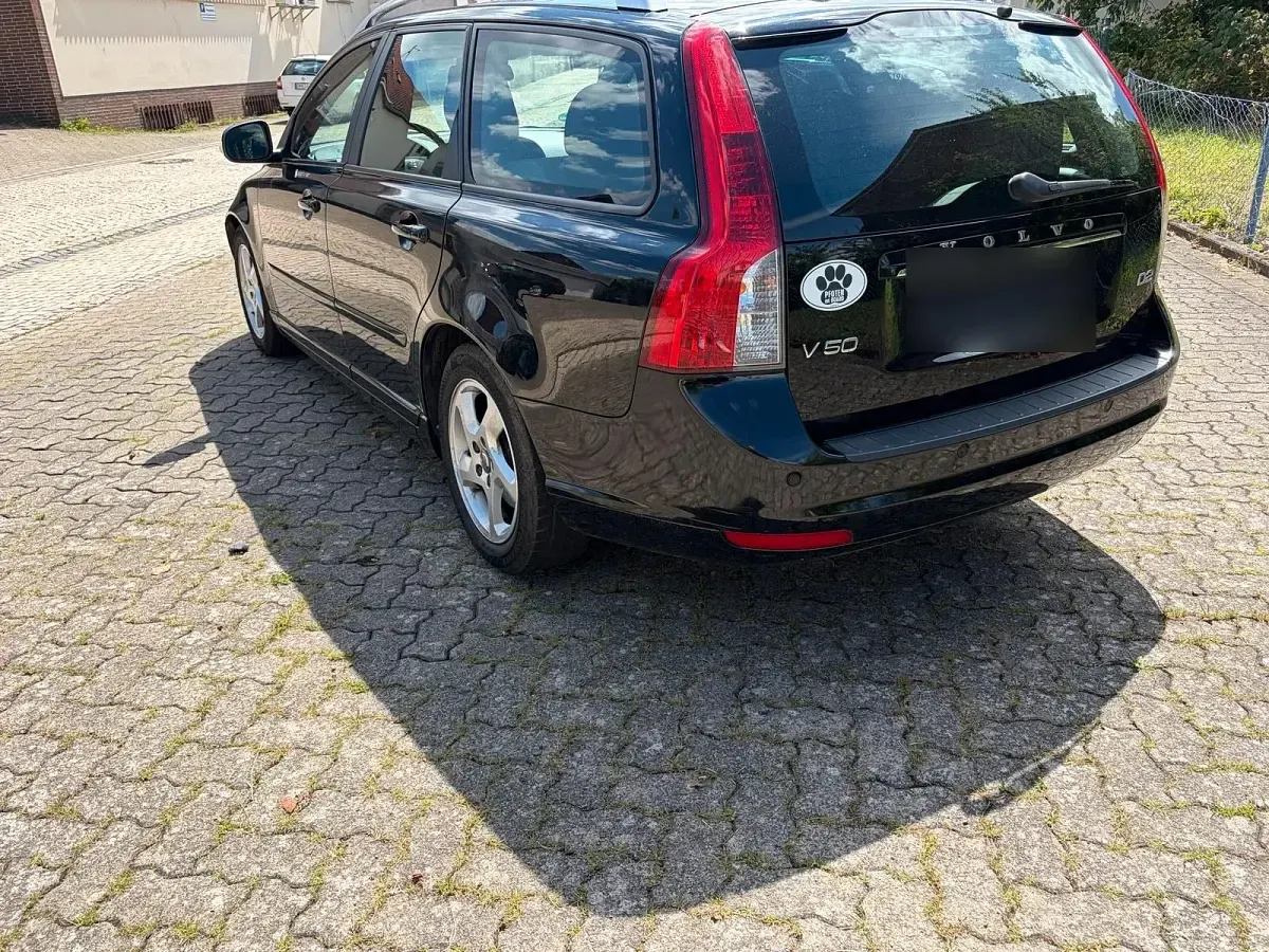 Gebraucht Volvo V50 116 PS (85 kW) 2012 Schwarz Kombi