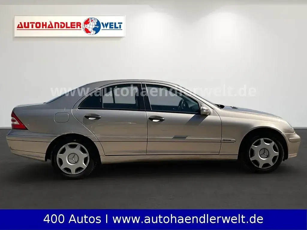 Gebraucht Mercedes C180 Elegance 143 PS (105 kW) 2004 Gold Limousine