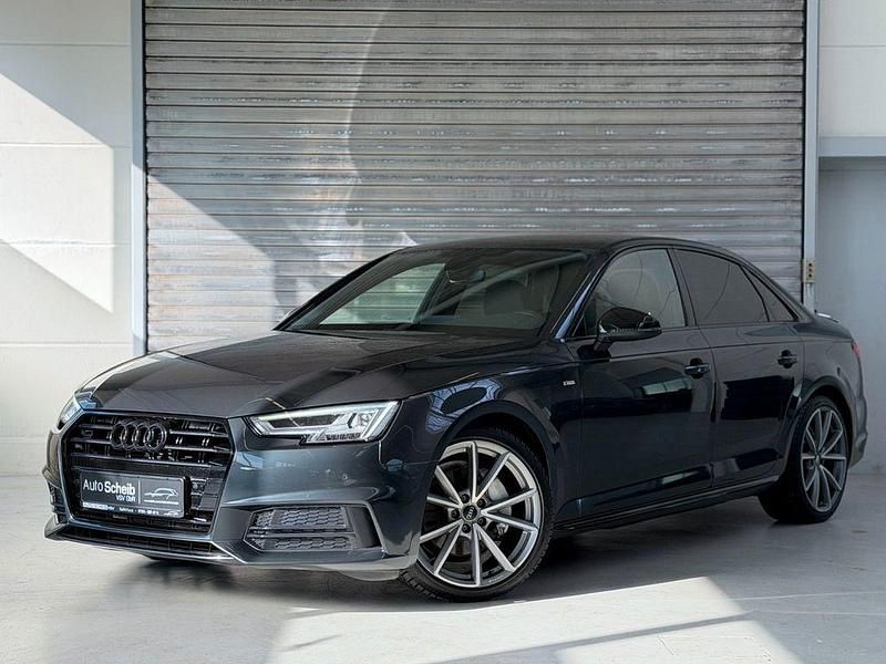 Gebraucht Audi A4 S-Line 218 PS (160 kW) 2018 Grau Limousine
