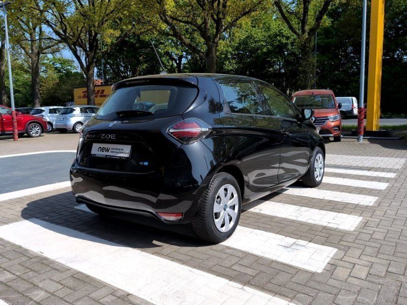 Gebraucht Renault Zoe Life 80 kW (110 PS) 2021 Schwarz (metallic) Kleinwagen