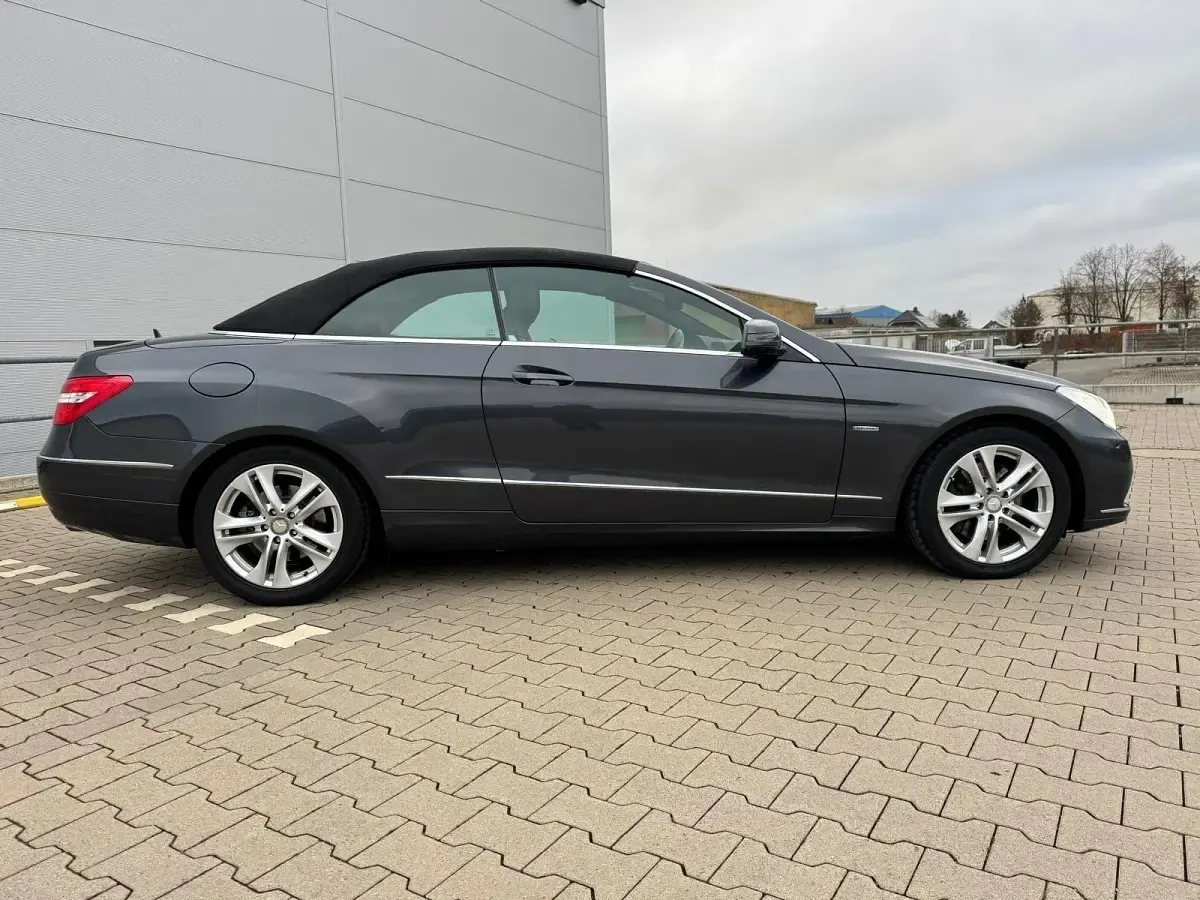 Gebraucht Mercedes E350 231 PS (169 kW) 2011 Cabrio