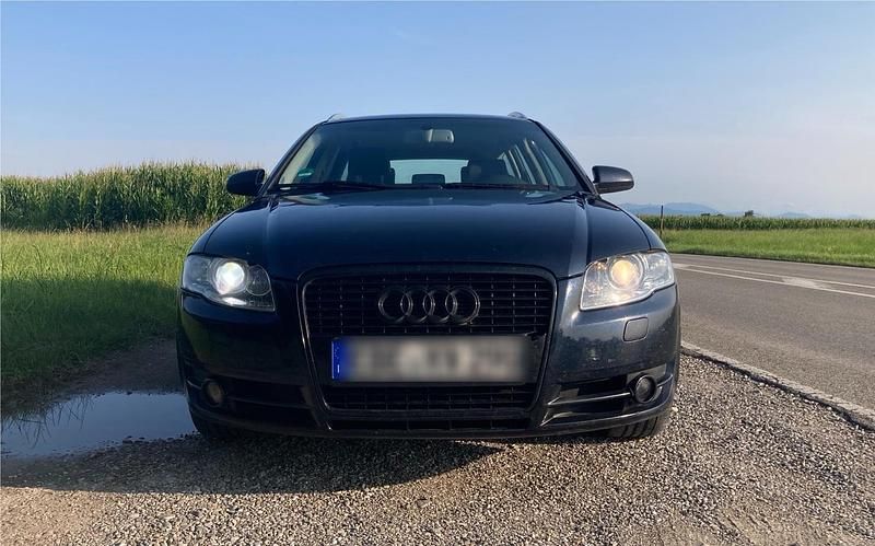 Blau Gebraucht 2007 Audi A4 Kombi | 2.800 € (Guter Preis) - Bild 1/4