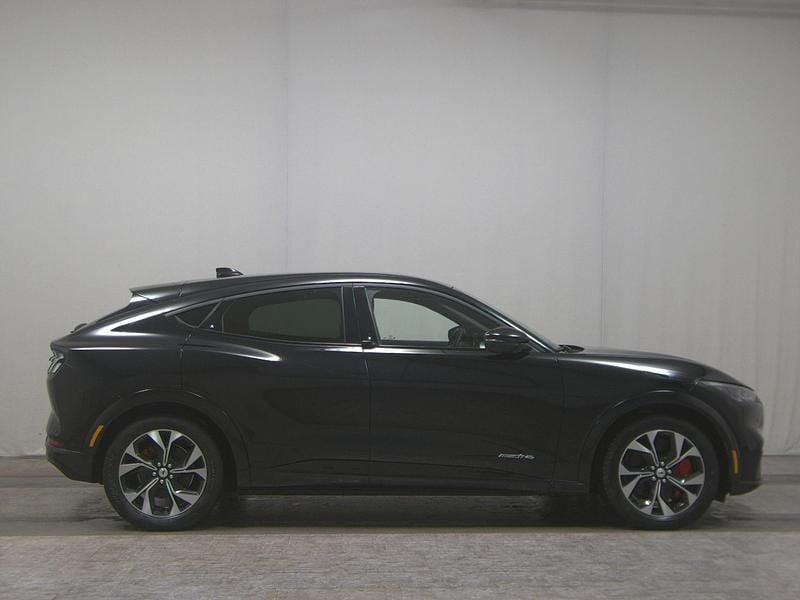 Gebraucht Ford Mustang Mach-E 272 kW (371 PS) 2022 Schwarz SUV