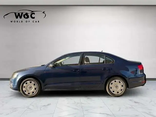Occasion VW Jetta 160 ch (117 kW) 2011 Bleue Berline
