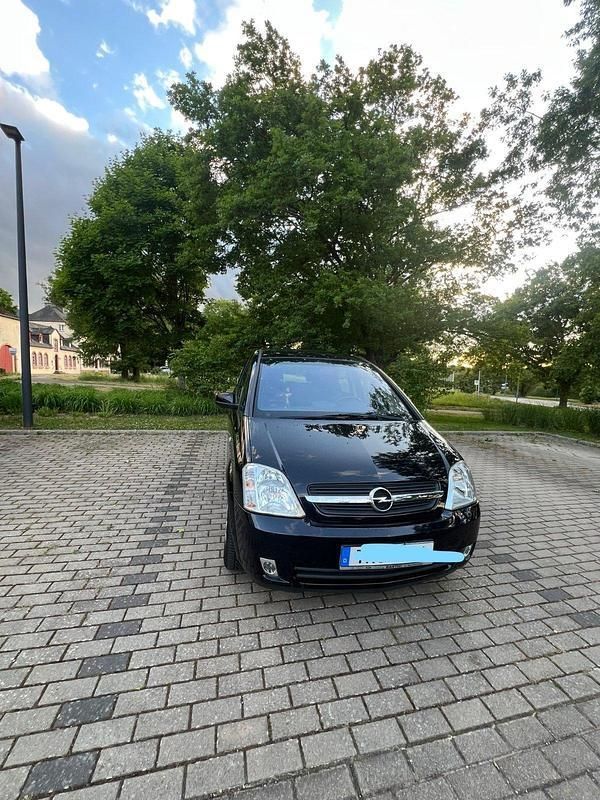 Schwarz Gebraucht 2003 Opel Meriva Van / Kleinbus | 2.500 € (Etwas zu teuer) - Bild 1/4