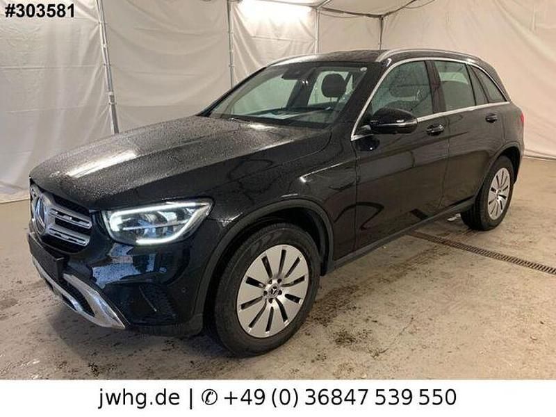 Gebraucht Mercedes GLC300e 320 PS (235 kW) 2021 Schwarz SUV
