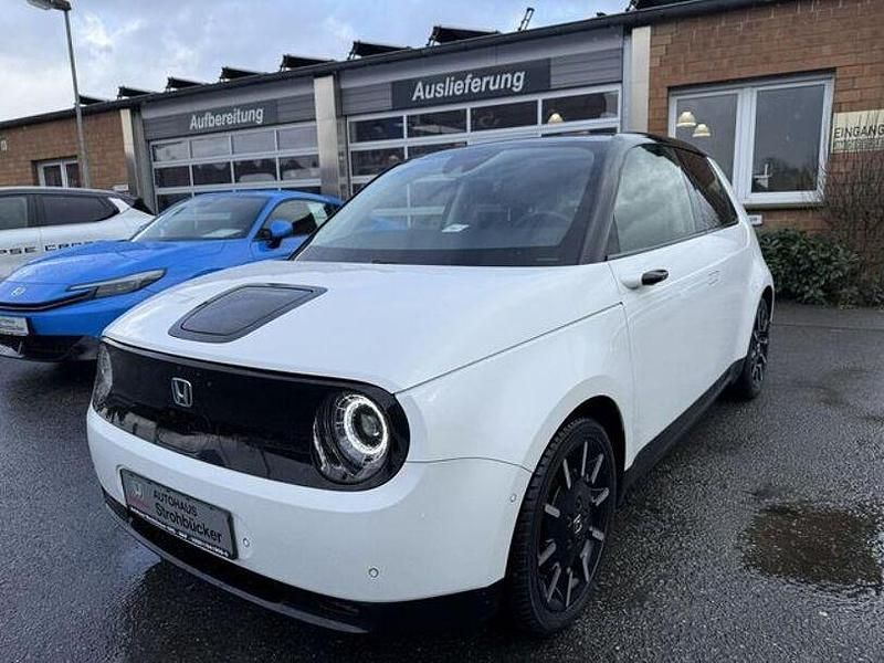 Gebraucht Honda e Advance 113 kW (154 PS) 2021 Platinum white pearl Kleinwagen