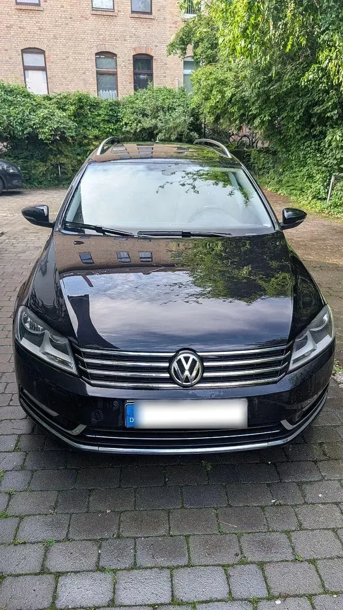 Gebraucht VW Passat Highline 170 PS (125 kW) 2012 Schwarz Kombi