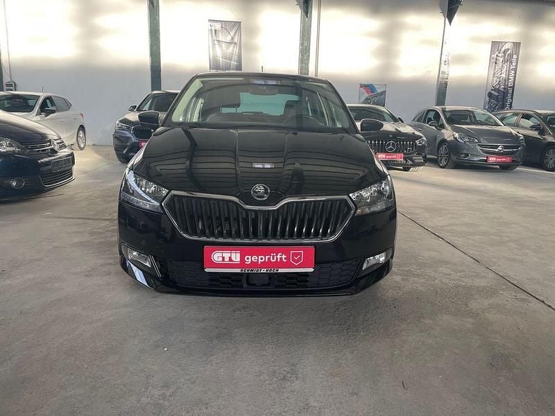 Schwarz Gebraucht 2018 Skoda Fabia Ambition Limousine | 8.990 € (Guter Preis) - Bild 1/4