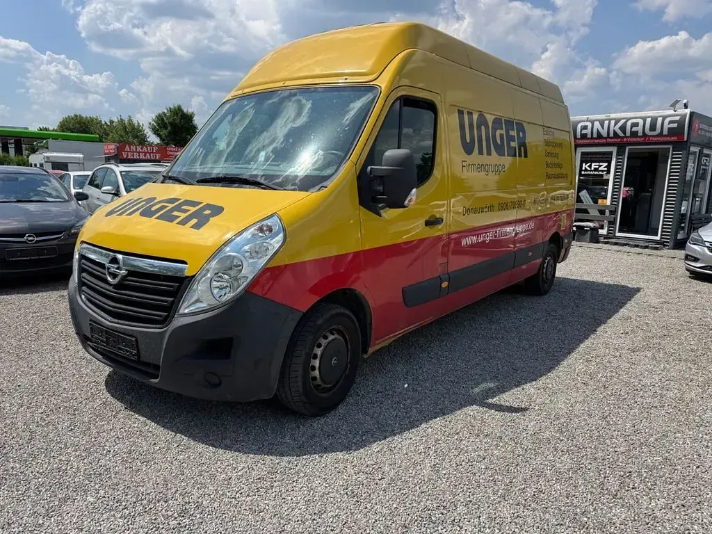 Gebraucht Opel Movano 145 PS (106 kW) 2018 Gelb Van / Kleinbus