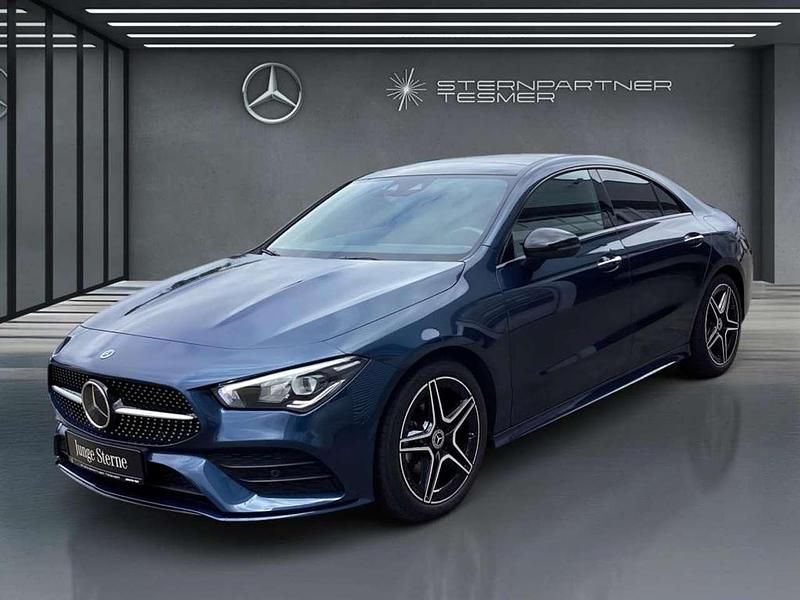 Denimblau metallic Gebraucht 2022 Mercedes CLA200 AMG Coupé | 30.400 € (Guter Preis) - Bild 1/3