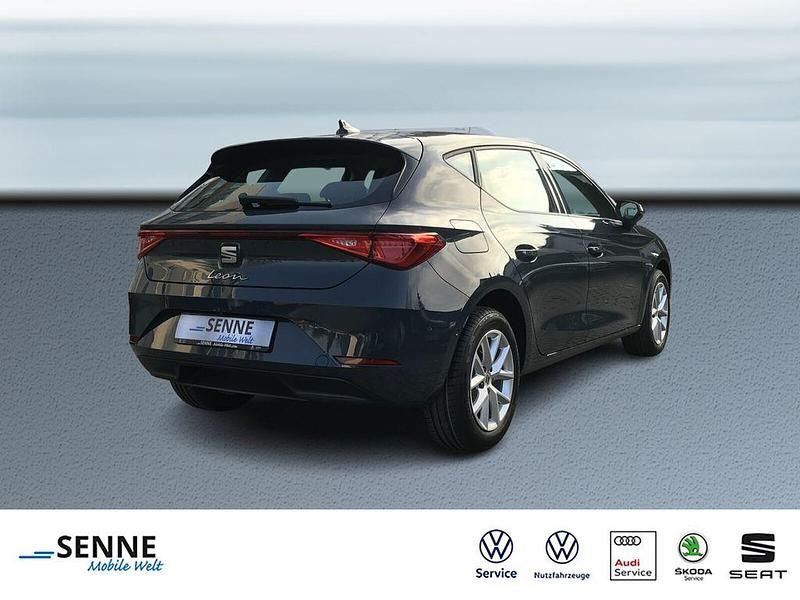 Neu Seat Leon Style 116 PS (85 kW) 2026 Fjordblau Limousine