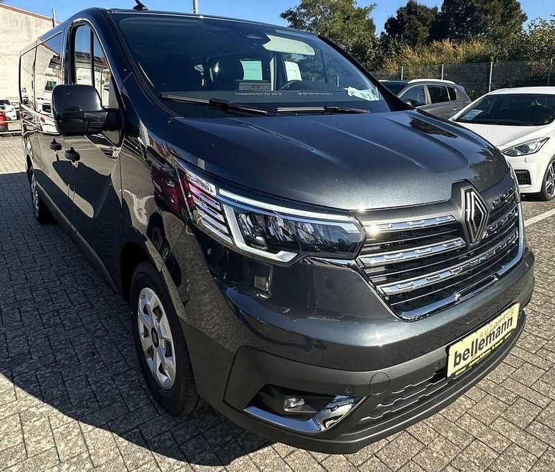 Neu Renault Trafic 170 PS (125 kW) 2025 Grau Van / Kleinbus