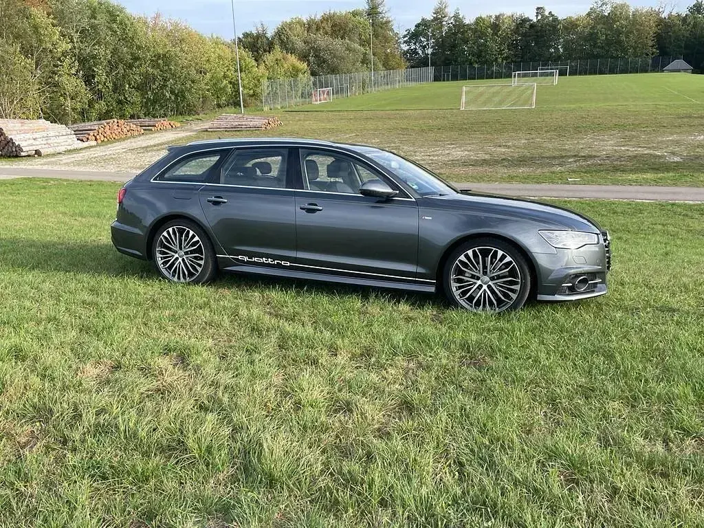 Gebraucht Audi A6 320 PS (235 kW) 2015 Grau Kombi