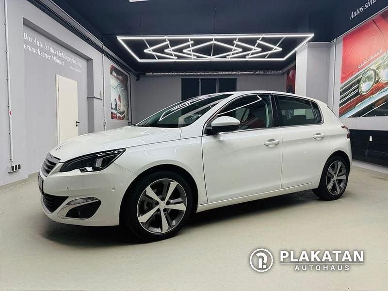 Weiß Gebraucht 2014 Peugeot 308 Allure Limousine | 6.999 € (Guter Preis) - Bild 1/4