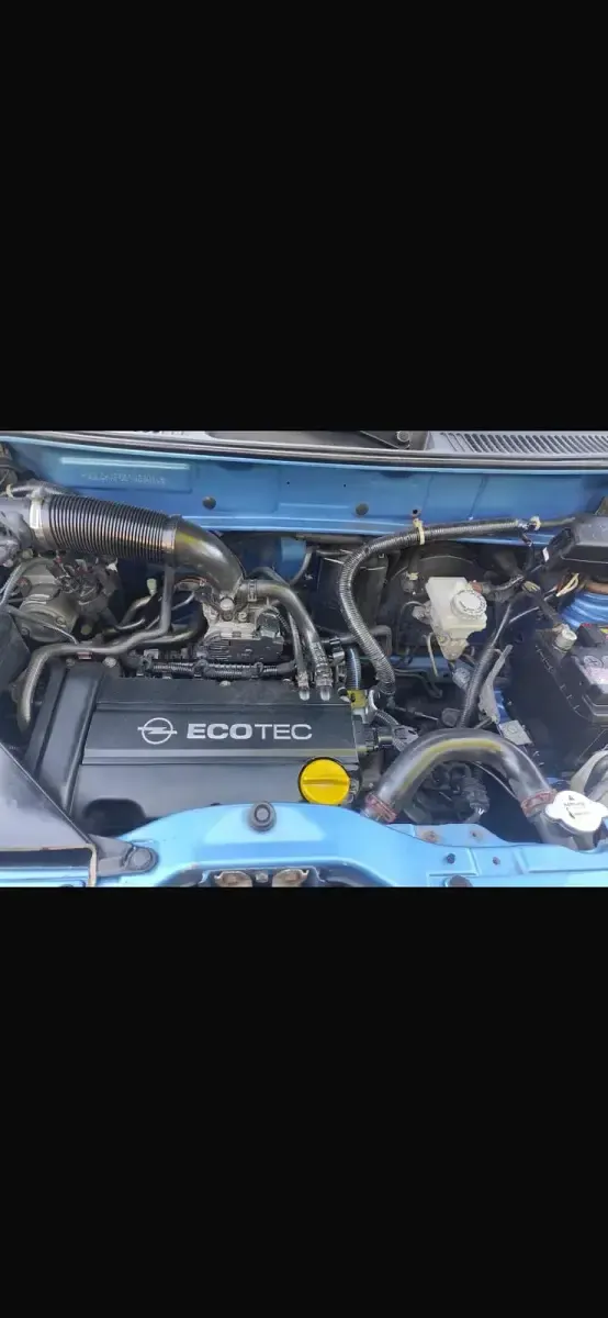 Usata Opel Agila 75 CV (55 kW) 2000 Blu Monovolume
