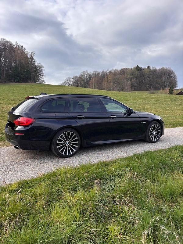 Gebraucht BMW 535 Comfort Edition 313 PS (230 kW) 2012 Schwarz Kombi