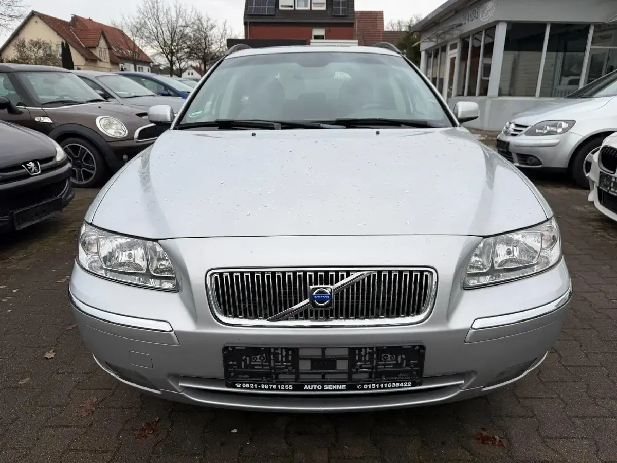 Gebraucht Volvo V70 185 PS (136 kW) 2006 Silber Kombi