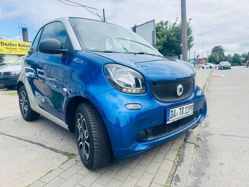 Blau Gebraucht 2017 Smart ForTwo Coupé Coupé | 7.500 € (Fairer Preis) - Bild 1/4