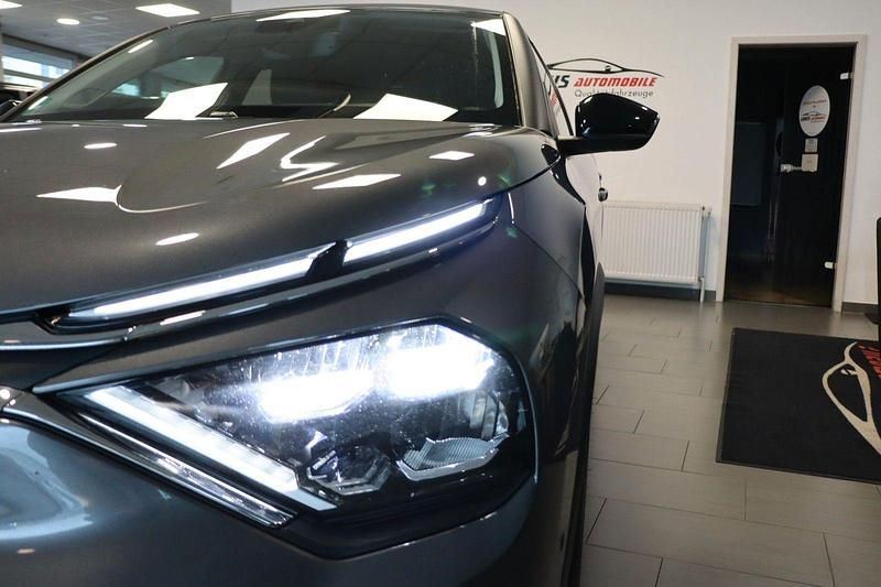 Gebraucht Citroën C4 Shine 131 PS (96 kW) 2022 SUV