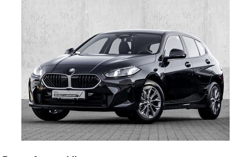 Schwarz Gebraucht 2024 BMW 120 Shadowline Kleinwagen | 30.690 € (Guter Preis) - Bild 1/4