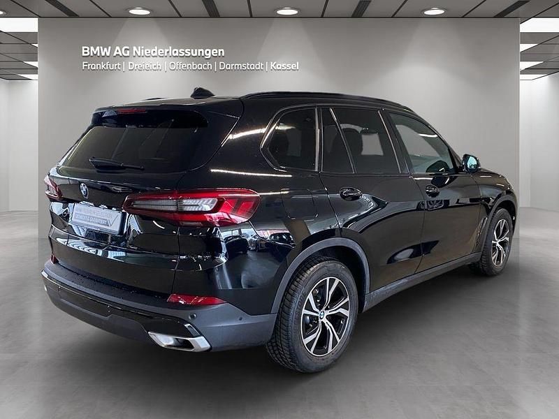 Gebraucht BMW X5 Sport Line 286 PS (210 kW) 2023 Schwarz SUV