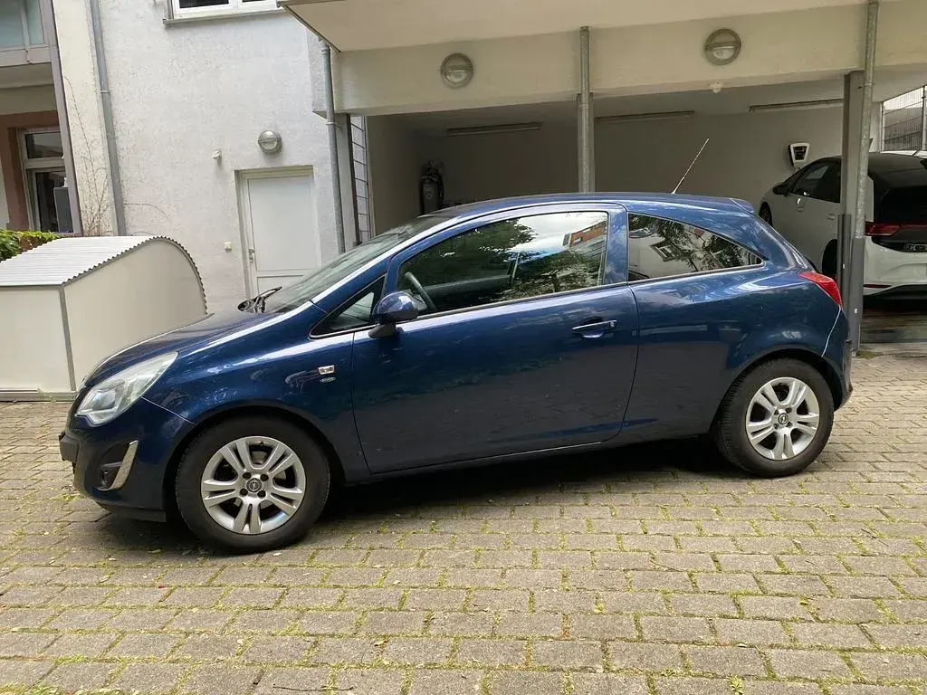 Gebraucht Opel Corsa Selection 87 PS (63 kW) 2011 Blau Kleinwagen