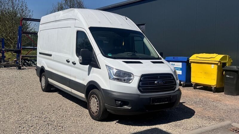 Weiß Gebraucht 2015 Ford Transit Trend Van / Kleinbus | 5.995 € (Guter Preis) - Bild 1/4