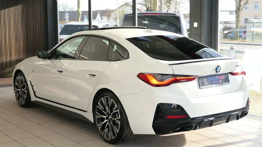 Gebraucht BMW M440 M Sport 374 PS (275 kW) 2024 Weiß Limousine