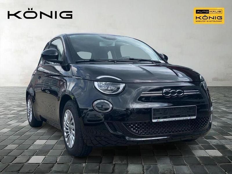 Gebraucht Fiat 500e 86 kW (118 PS) 2023 Schwarz Kleinwagen