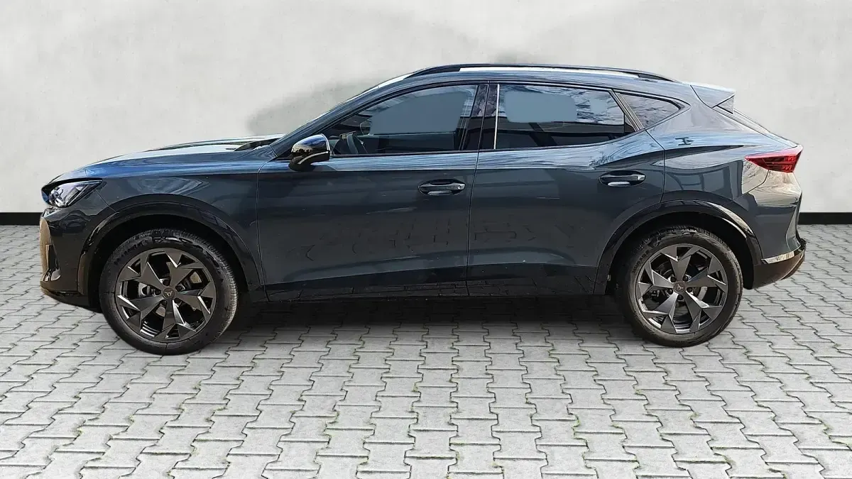 Neu Cupra Formentor 150 PS (110 kW) 2026 Fjordblau SUV