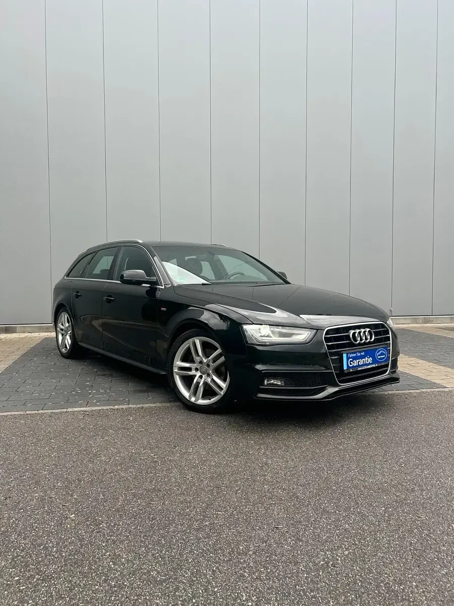 Gebraucht Audi A4 S-Line 150 PS (110 kW) 2014 Schwarz Kombi