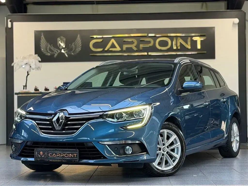 Gebraucht Renault Mégane IV Intens 132 PS (97 kW) 2017 Blau Limousine