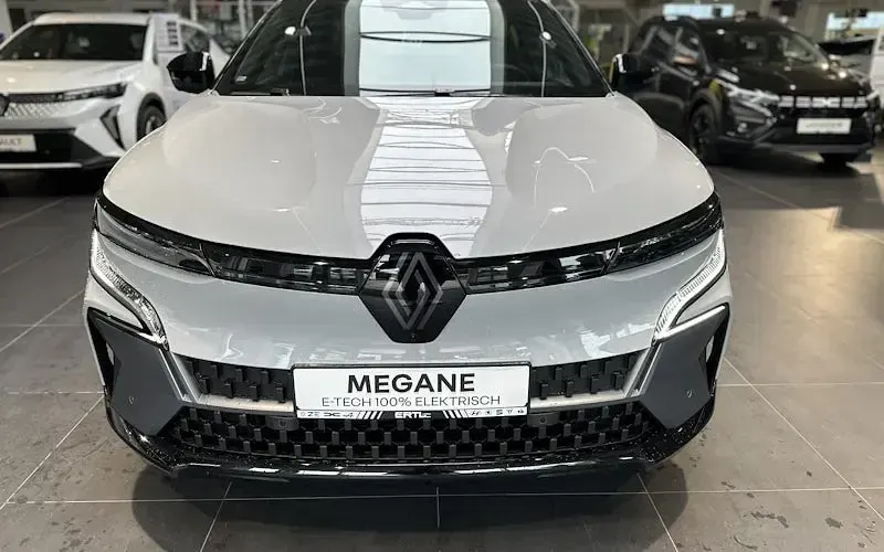 Nowe Renault Megane E-Tech Esprit Alpine 161 kW (220 KM) 2025 Szary Sedan/Limuzyna