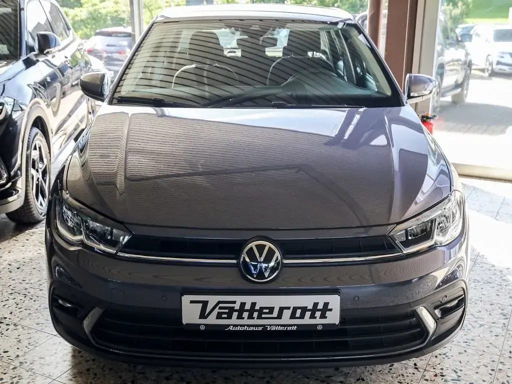 Gebraucht VW Polo Basis 80 PS (58 kW) 2023 Grau Kleinwagen