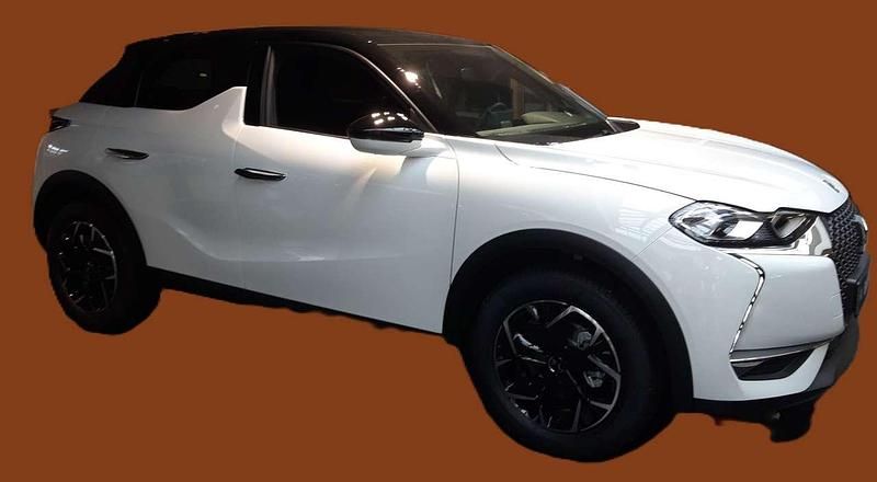 Weiß Gebraucht 2019 DS Automobiles DS3 Crossback Chic SUV | 13.700 € (Teuer) - Bild 1/3