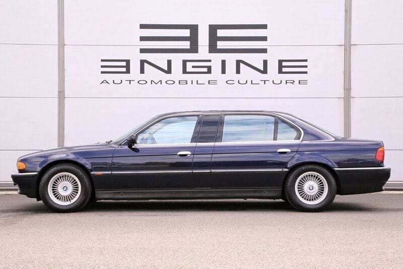 Gebraucht BMW 750L 326 PS (239 kW) 1999 Blau Limousine