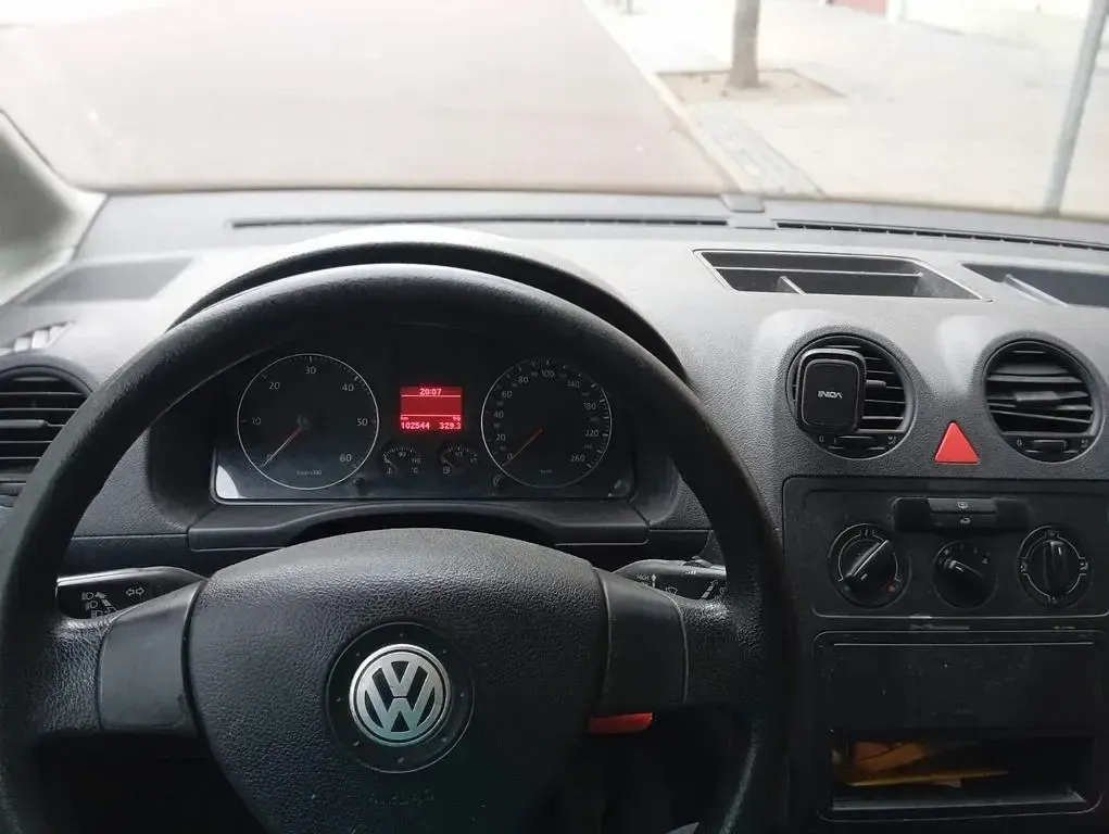 Gebraucht VW Caddy 75 PS (55 kW) 2010 Gelb Van / Kleinbus