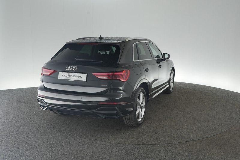 Gebraucht Audi Q3 Ambiente 150 PS (110 kW) 2022 Mythosschwarz metallic SUV
